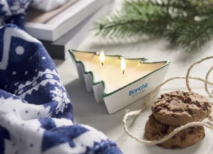 świąteczna-świeczka-z-twoim-nadrukiem-twoje-logo-świeczka-choinka