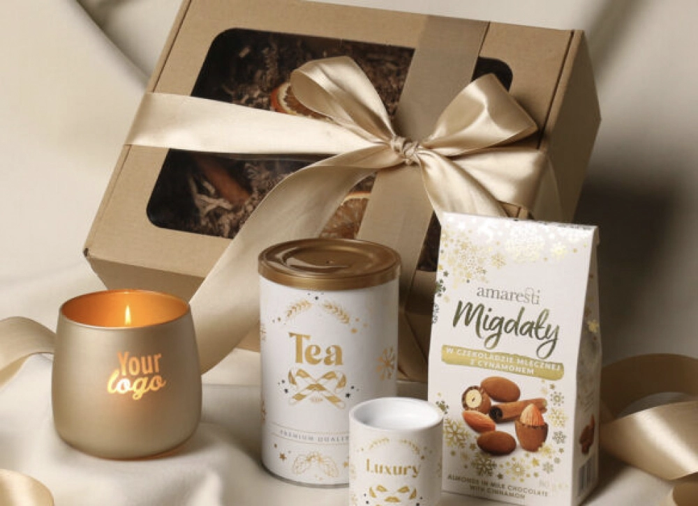 zestaw-świąteczny-elegancki-dla-pracownika-dla-kierownika-dla-nauczyciela-herbata-świeczki-z-logo-motyw-zimowy